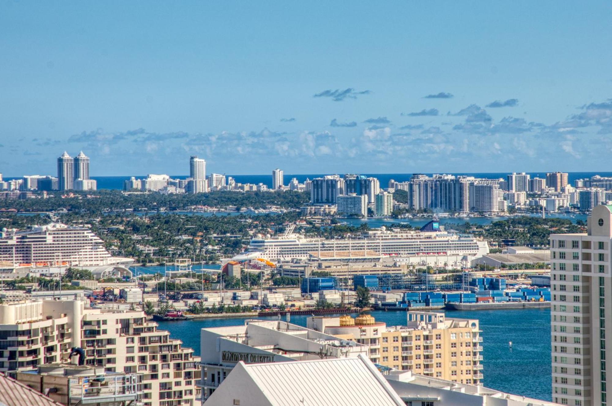 Oceanside Penthouse Apartment In Brickell Miami, Pool, Free Parking Exterior photo