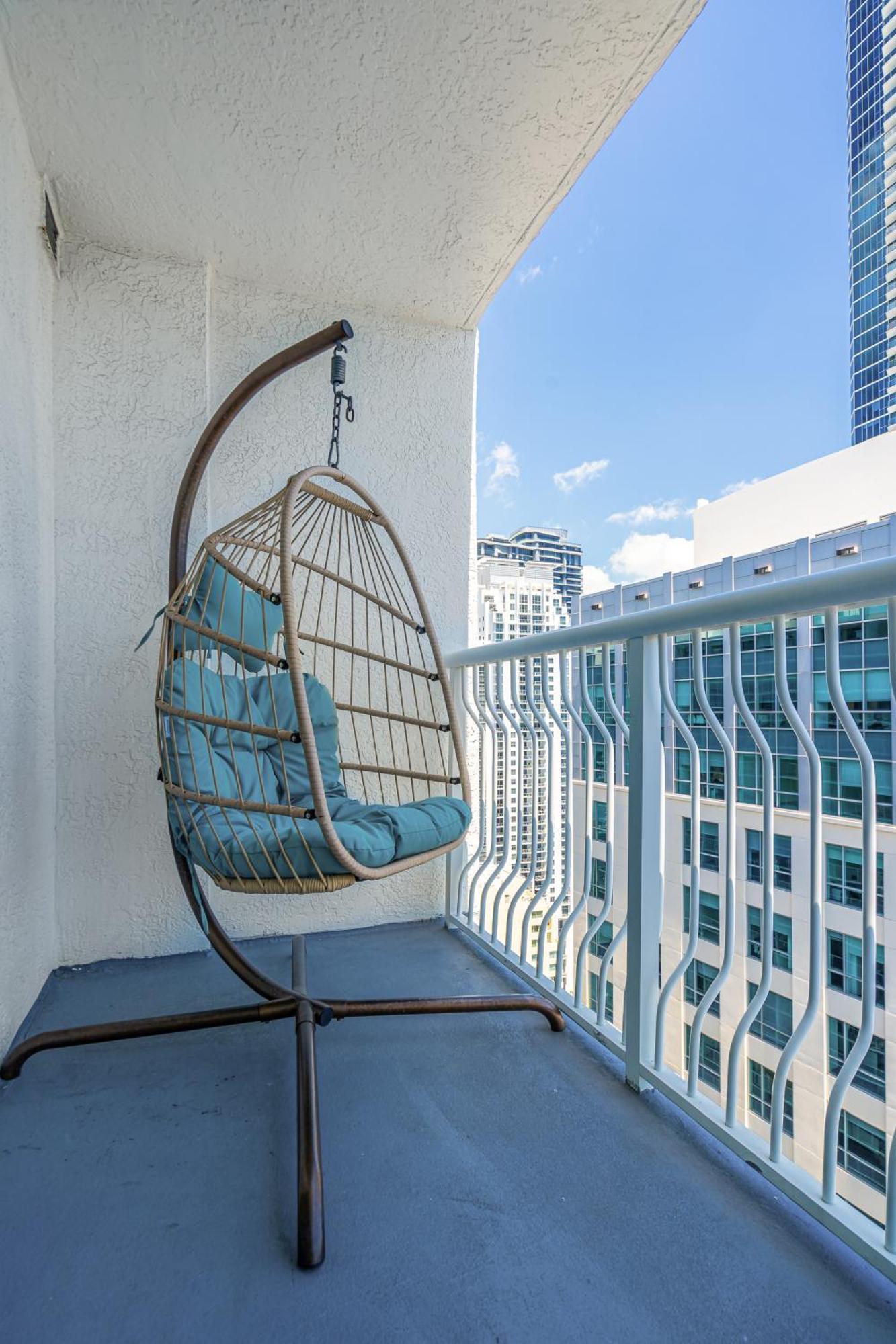 Oceanside Penthouse Apartment In Brickell Miami, Pool, Free Parking Exterior photo